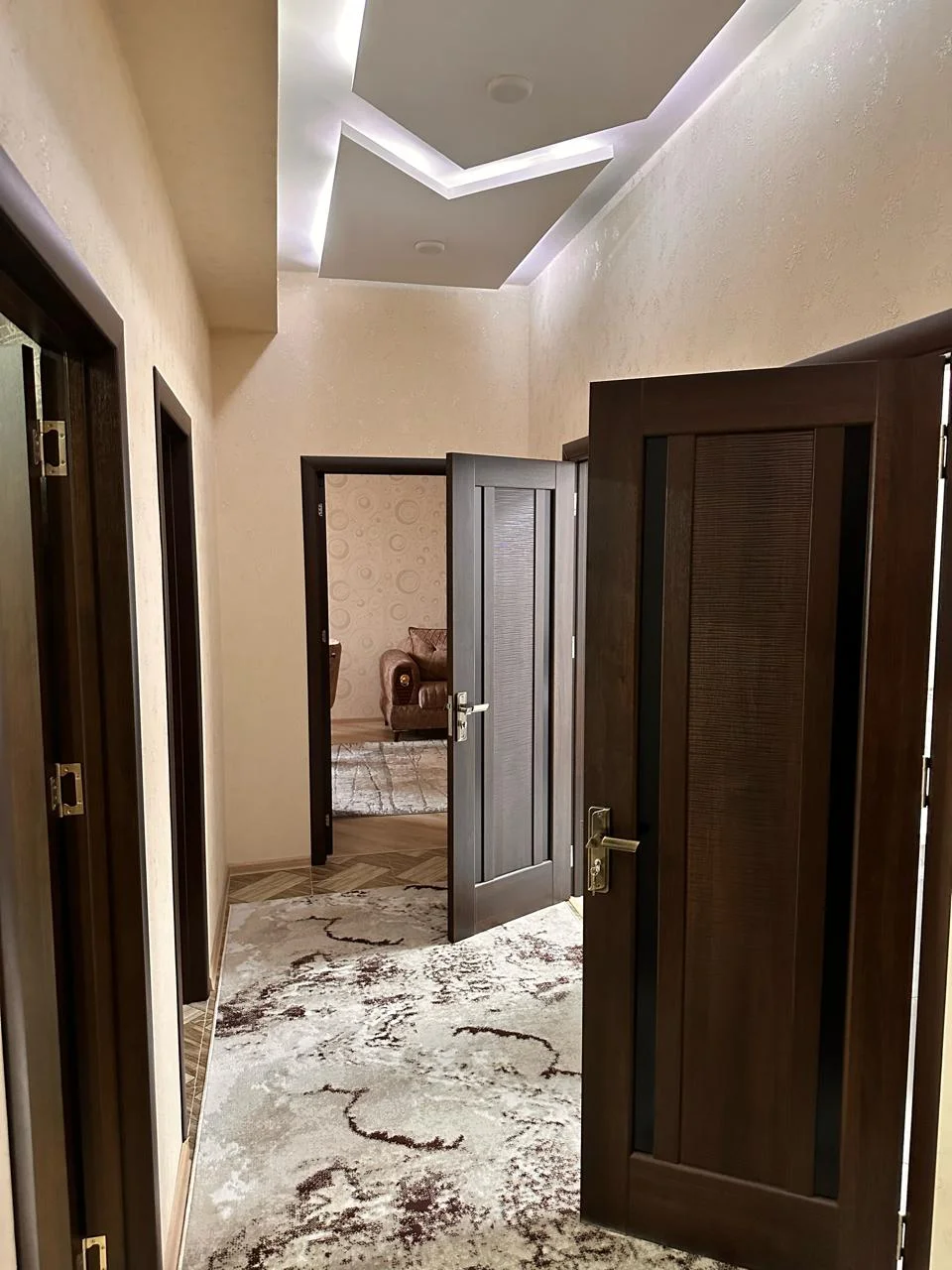 Kirayə 2 otaqlı Mənzil 90 m² Nərimanov r. – şəkil 8