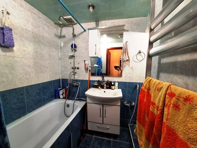 Satılır 3 otaqlı Mənzil 75 m² Nizami r. Neftçilər m. – şəkil 4