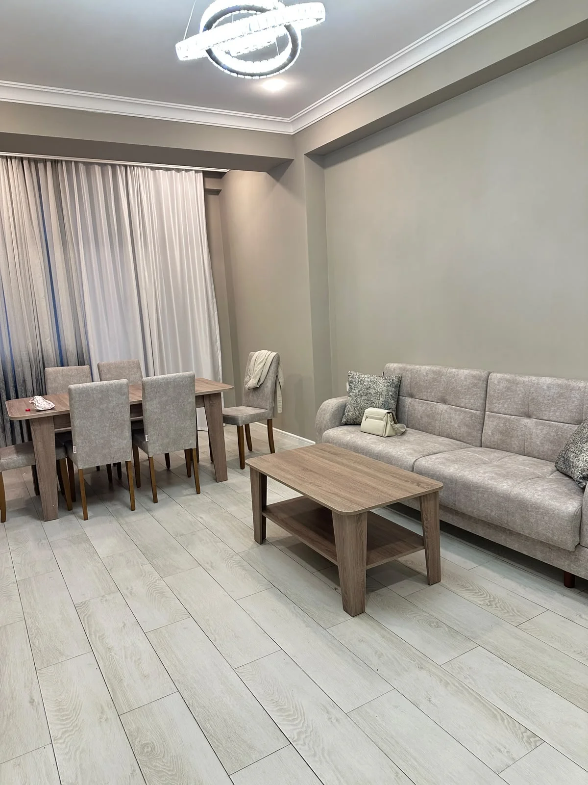 Kirayə 2 otaqlı Mənzil 70 m² Nərimanov r. Nərimanov m. – şəkil 1