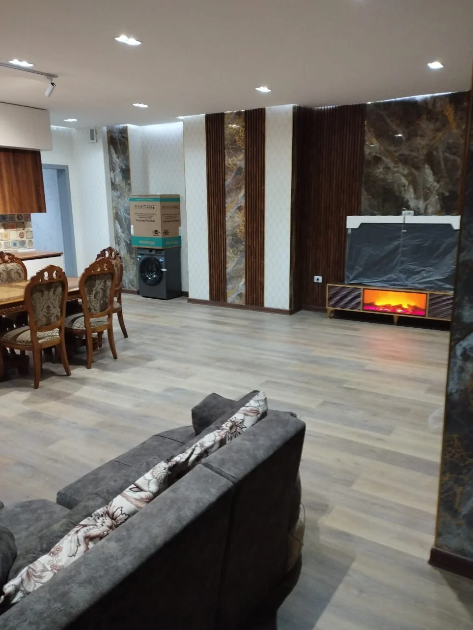 Kirayə 3 otaqlı Mənzil 150 m² Yasamal r.