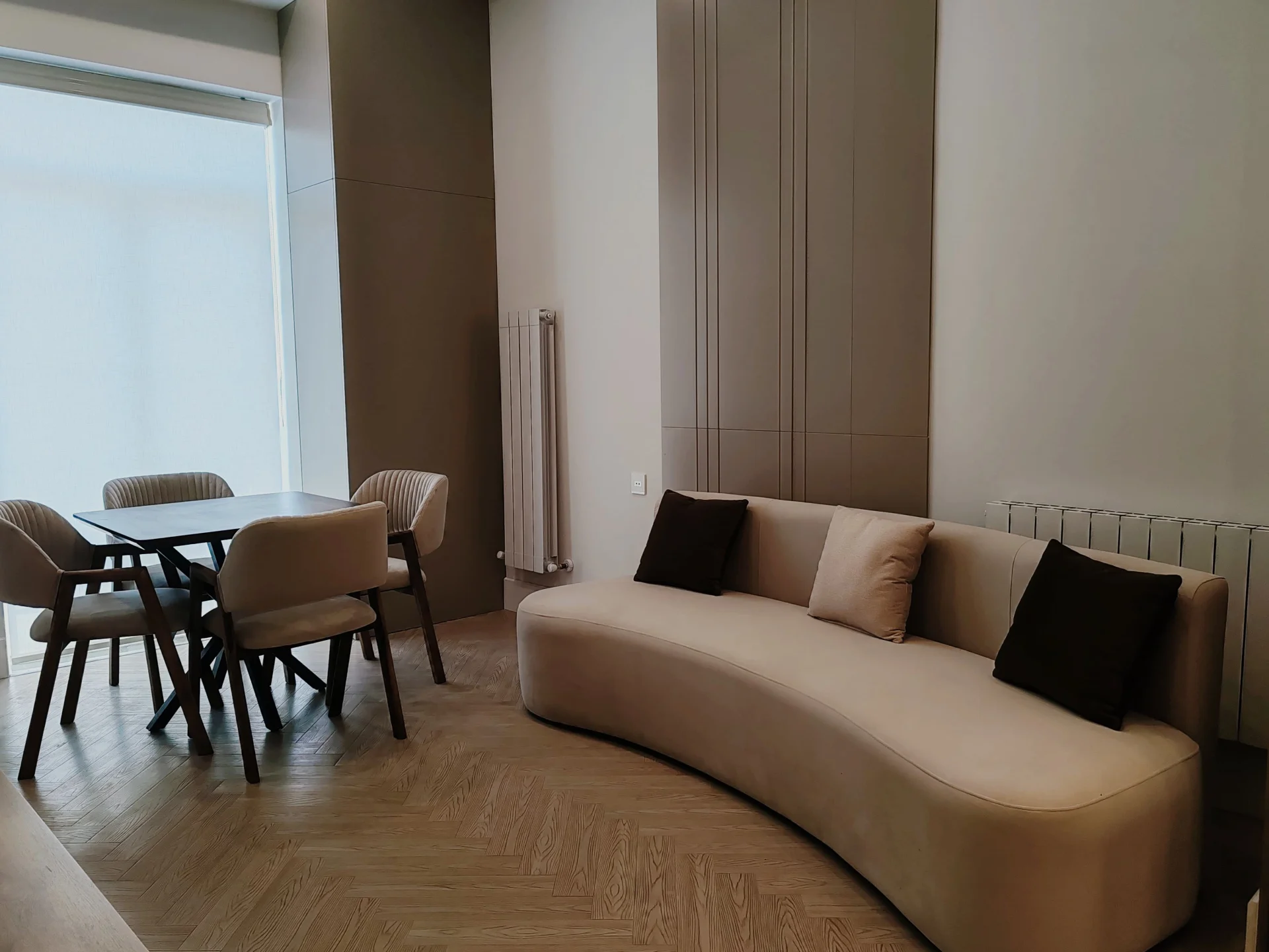 Kirayə 2 otaqlı Mənzil 60 m² Xətai r.