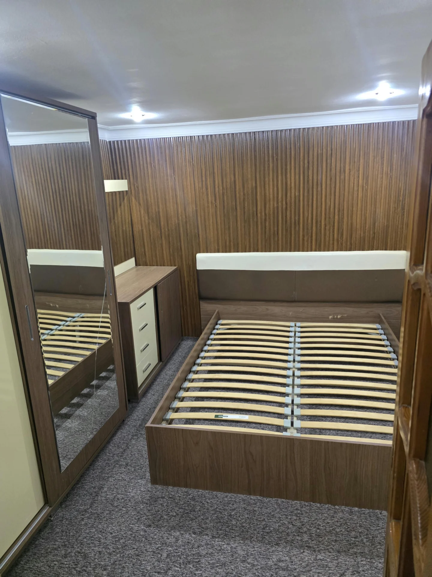 Satılır 3 otaqlı Mənzil 90 m² Yasamal r.