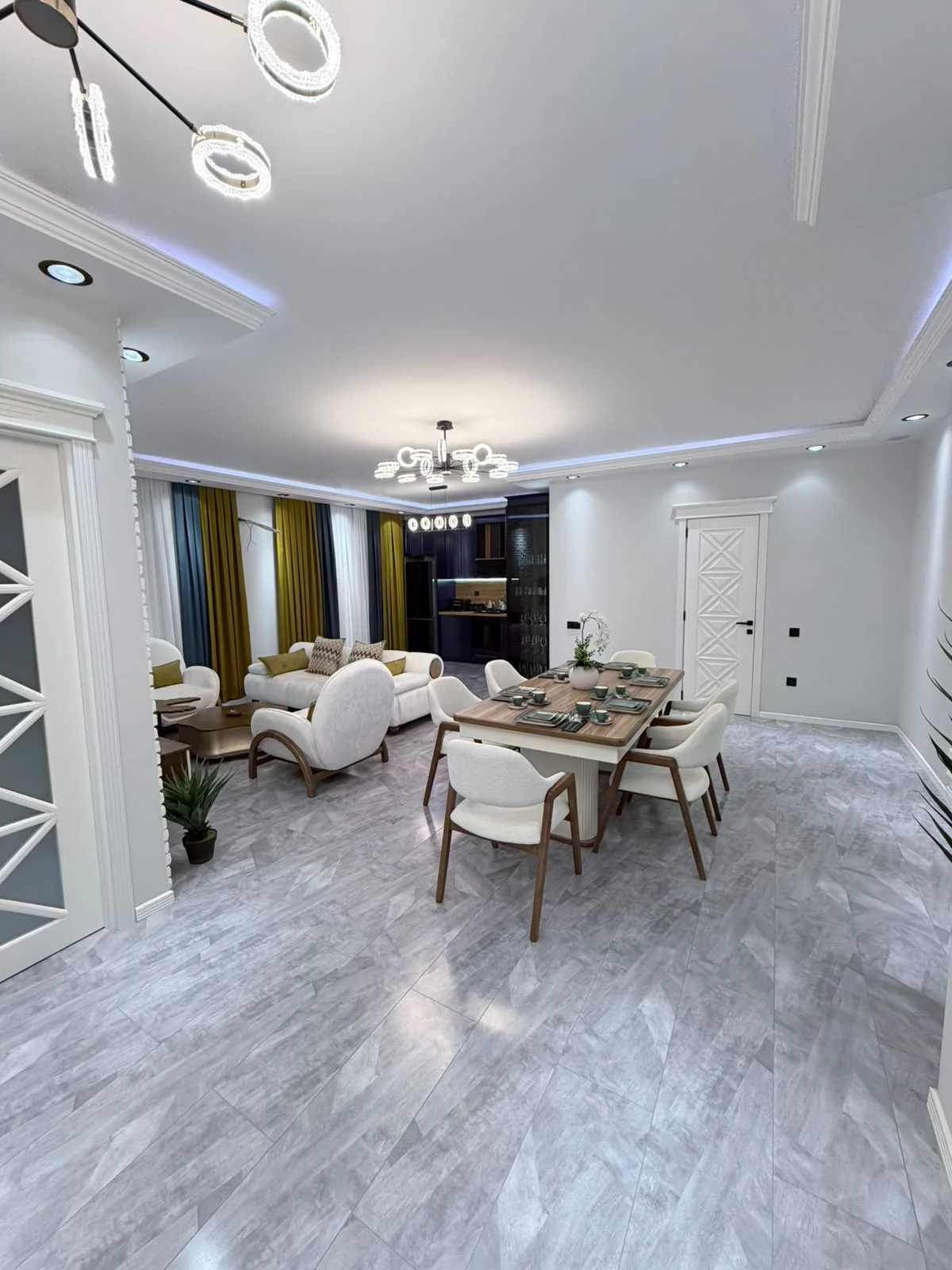 Kirayə 3 otaqlı Mənzil 140 m² Nəsimi r.