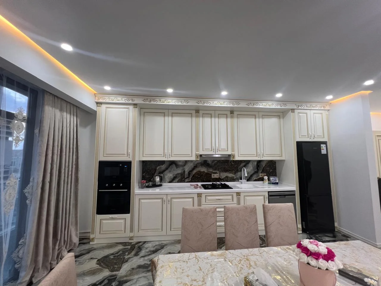 Kirayə 4 otaqlı Mənzil 178 m² Yasamal r. – şəkil 4