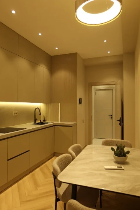 Kirayə 2 otaqlı Mənzil 88 m² Yasamal r.
