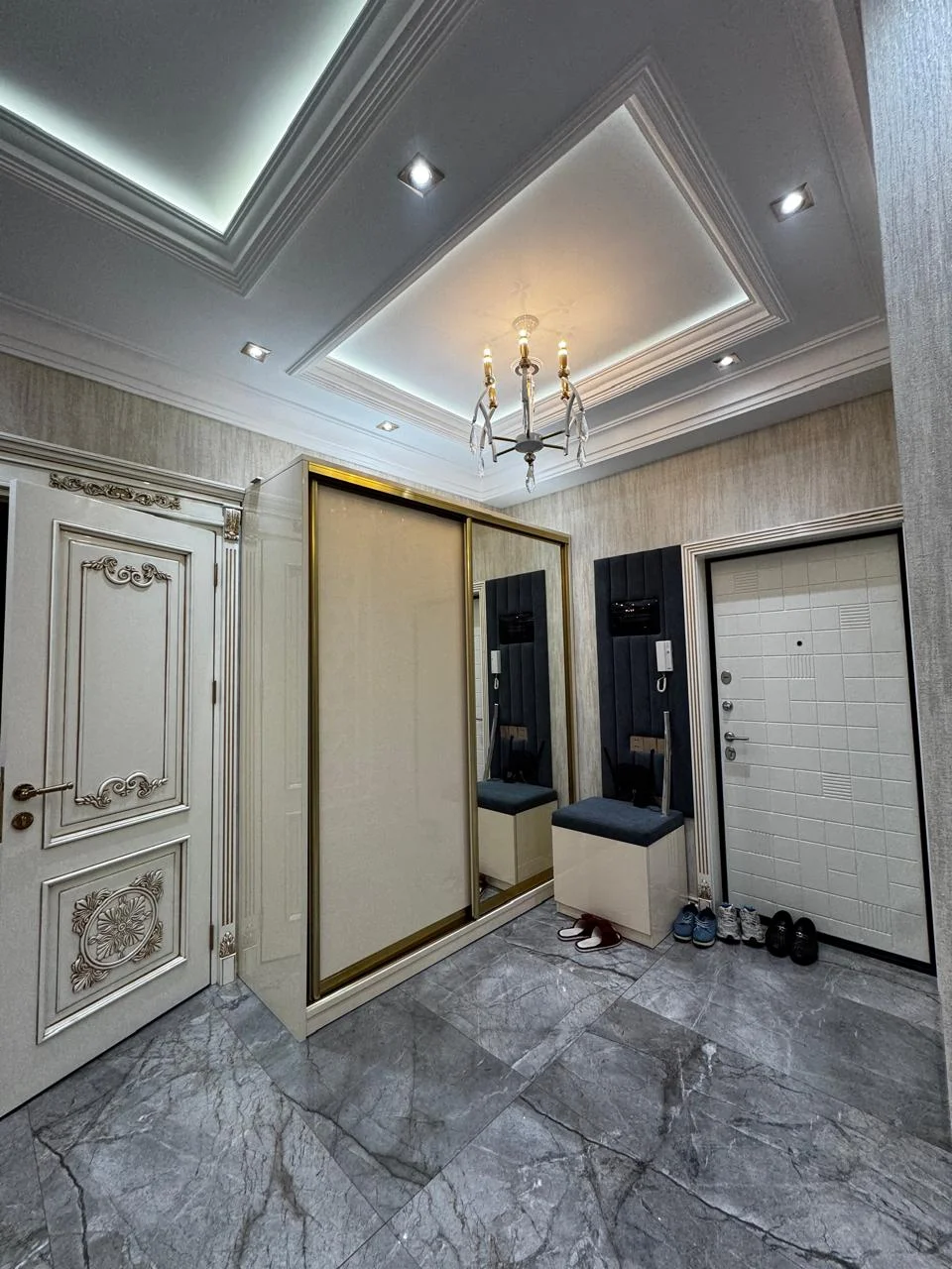 Kirayə 3 otaqlı Mənzil 130 m² Nizami r. Neftçilər m. – şəkil 6