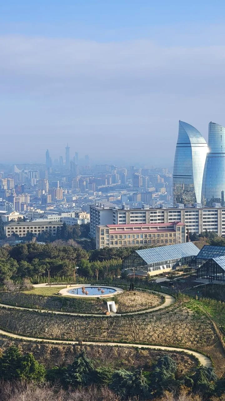 Kirayə 4 otaqlı Mənzil 177 m² Səbail r.