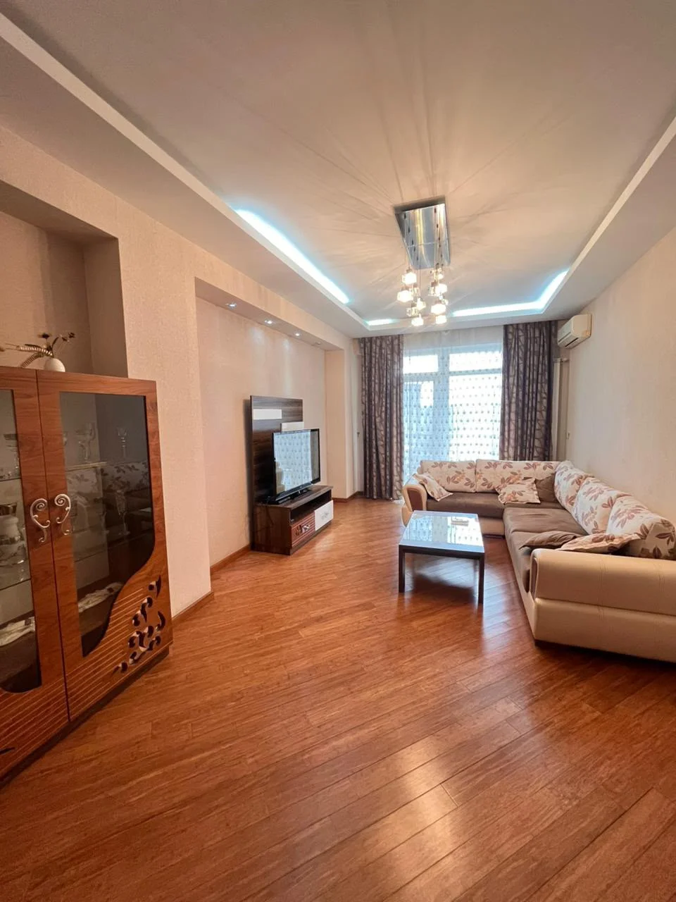 Satılır 2 otaqlı Mənzil 88 m² Nərimanov r. Nərimanov m. – şəkil 3