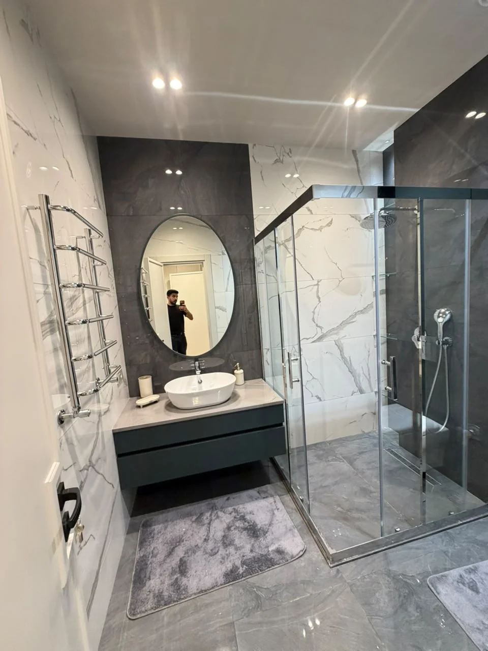 Kirayə 3 otaqlı Mənzil 150 m² Xətai r.
