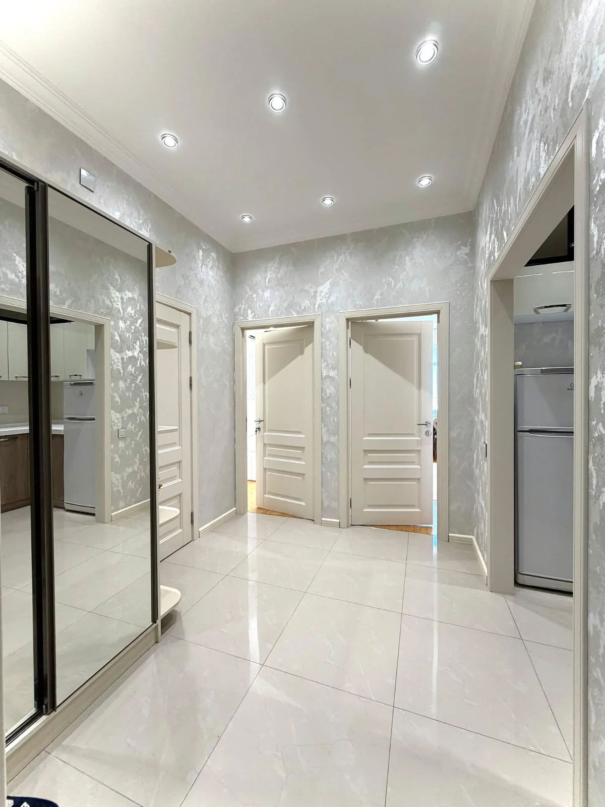 Satılır 2 otaqlı Mənzil 55 m² Yasamal r. Elmlər Akademiyası m. – şəkil 14