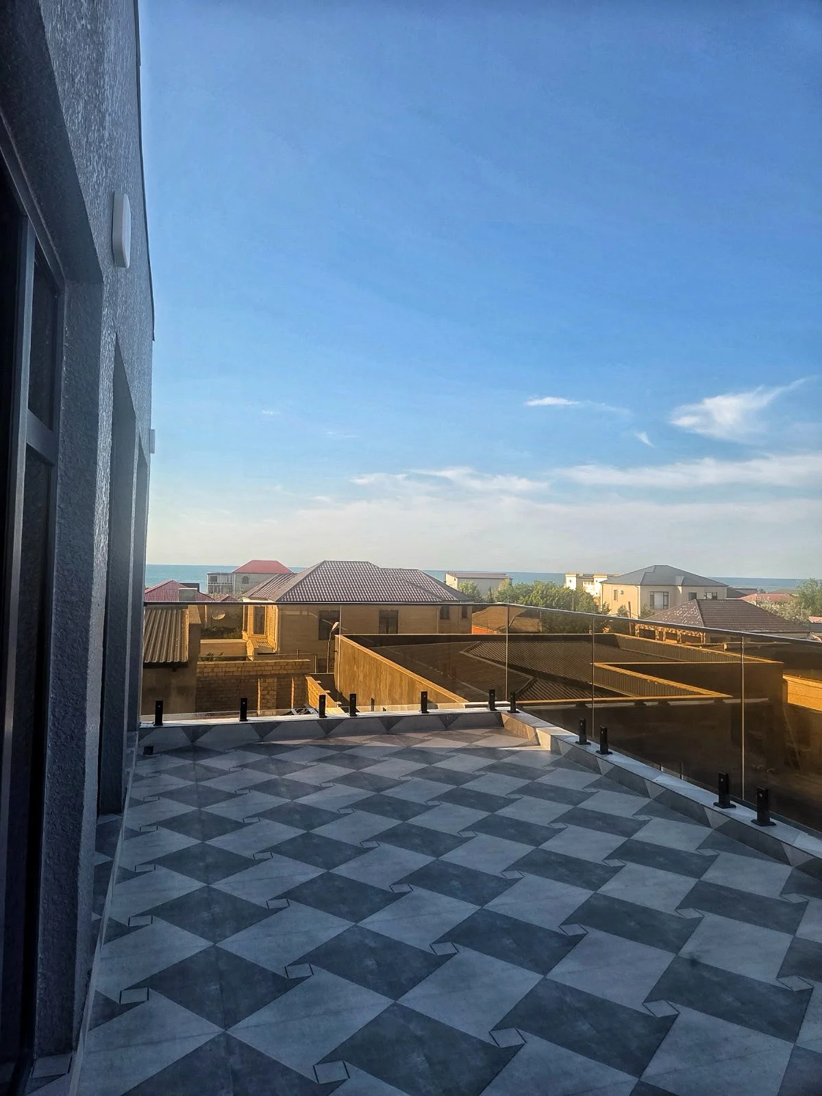 Satılır 6 otaqlı Həyət evi / Bağ evi 350 m² Abşeron r.