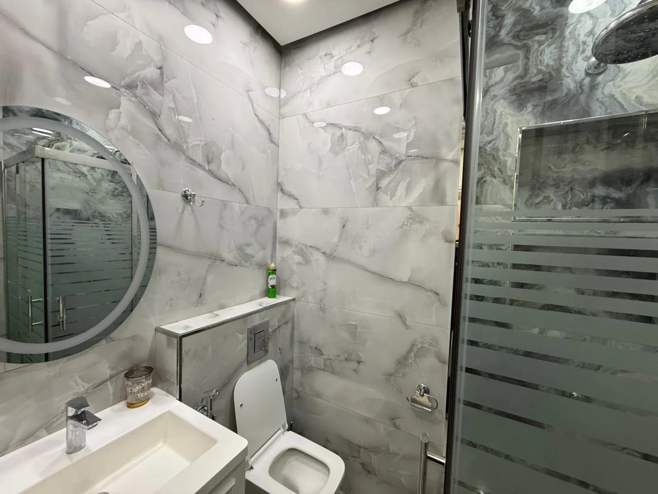 Kirayə 4 otaqlı Mənzil 185 m² Nəsimi r. 8 Noyabr m. – şəkil 12