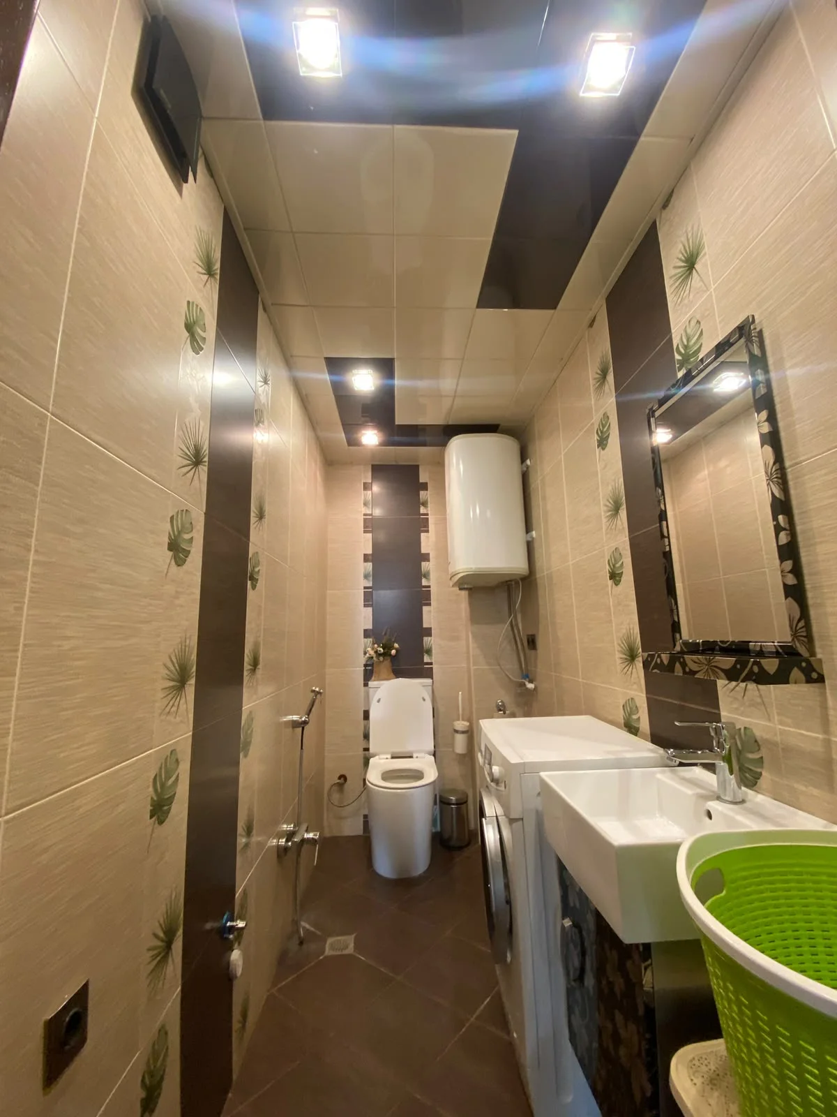 Kirayə 3 otaqlı Mənzil 140 m² Nizami r.