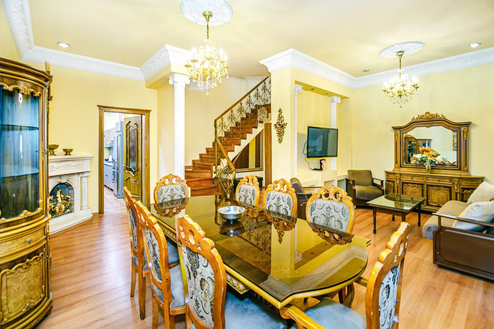For rent 4-room Apartment 180 m² Nəsimi dist. 28 May metro – şəkil 6