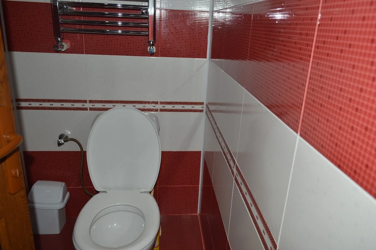 Kirayə 4 otaqlı Mənzil 150 m² Yasamal r. – şəkil 16