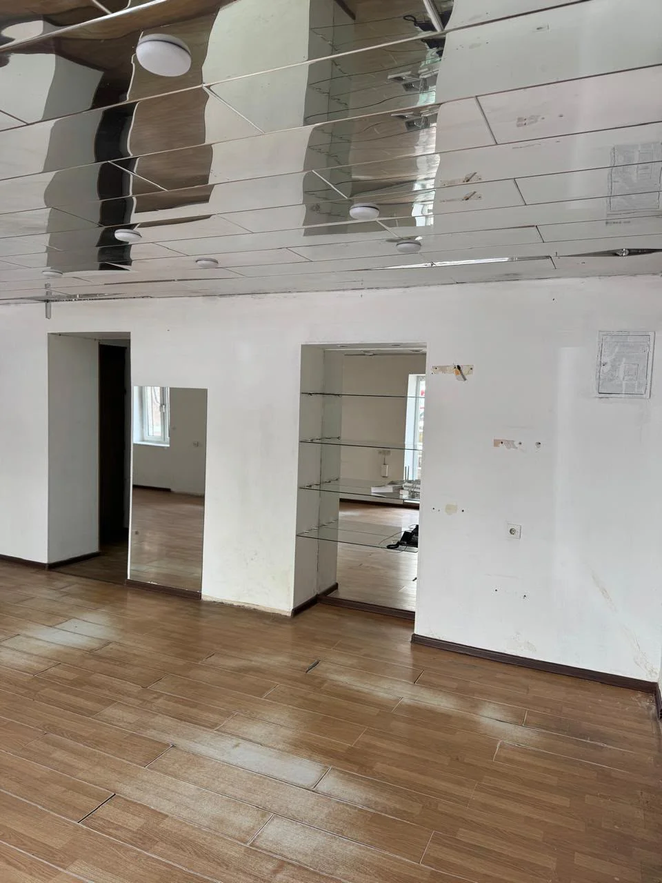 Kirayə Obyekt 70 m² Nəsimi r. 28 May m. – şəkil 2