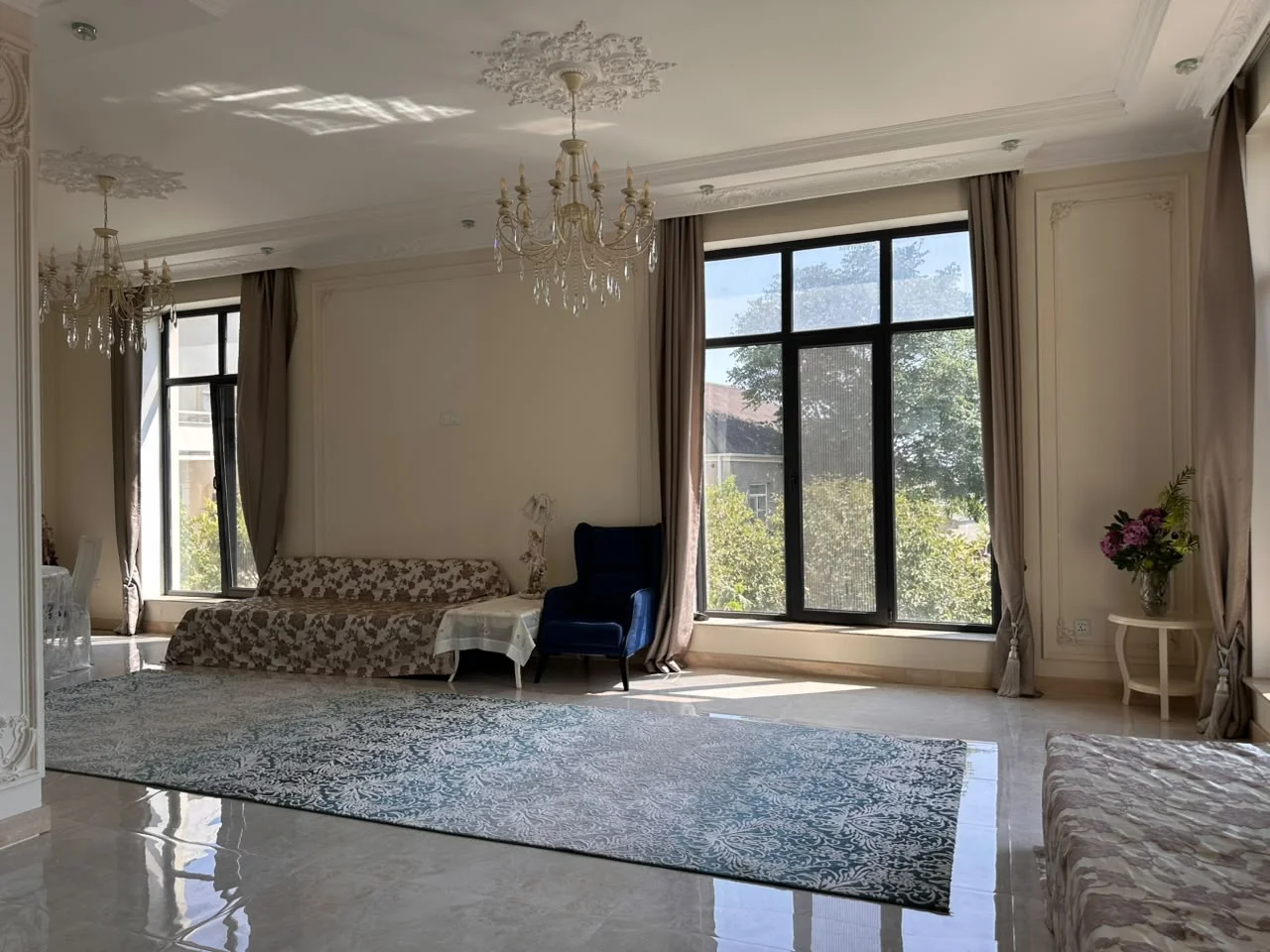 Kirayə 4 otaqlı Həyət evi / Bağ evi 250 m² Binəqədi r. – şəkil 10
