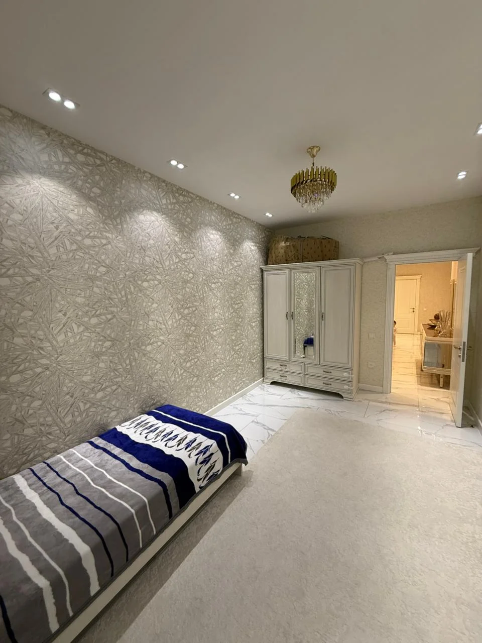 Kirayə 3 otaqlı Mənzil 148 m² Nəsimi r. – şəkil 5