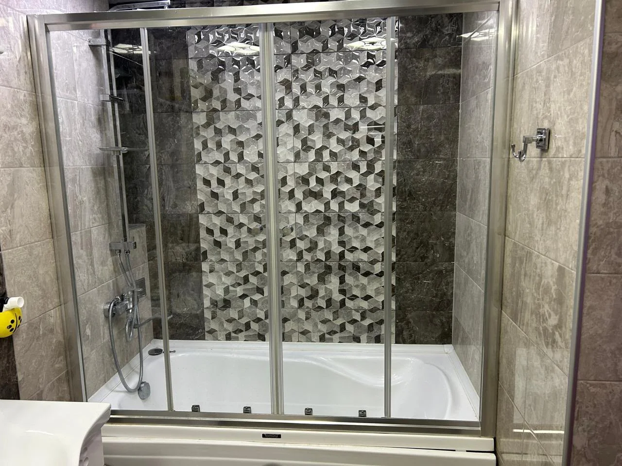Kirayə 3 otaqlı Mənzil 130 m² Nəsimi r. 1-ci mikrorayon q. 20 Yanvar m. – şəkil 15