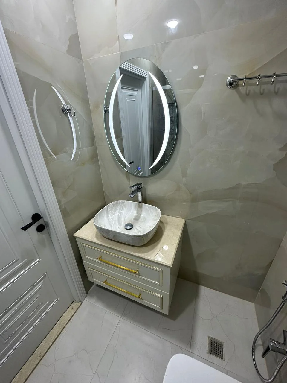 Kirayə 2 otaqlı Mənzil 76 m² Nərimanov r.