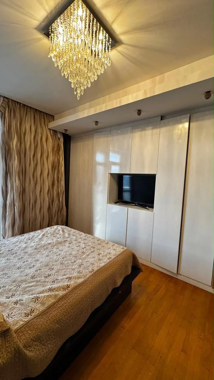 Kirayə 4 otaqlı Mənzil 180 m² Xətai r. – şəkil 16