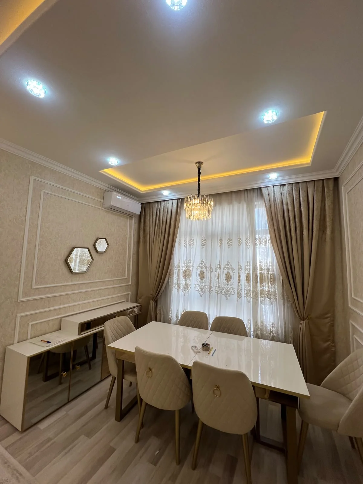 Kirayə 2 otaqlı Mənzil 60 m² Nəsimi r.
