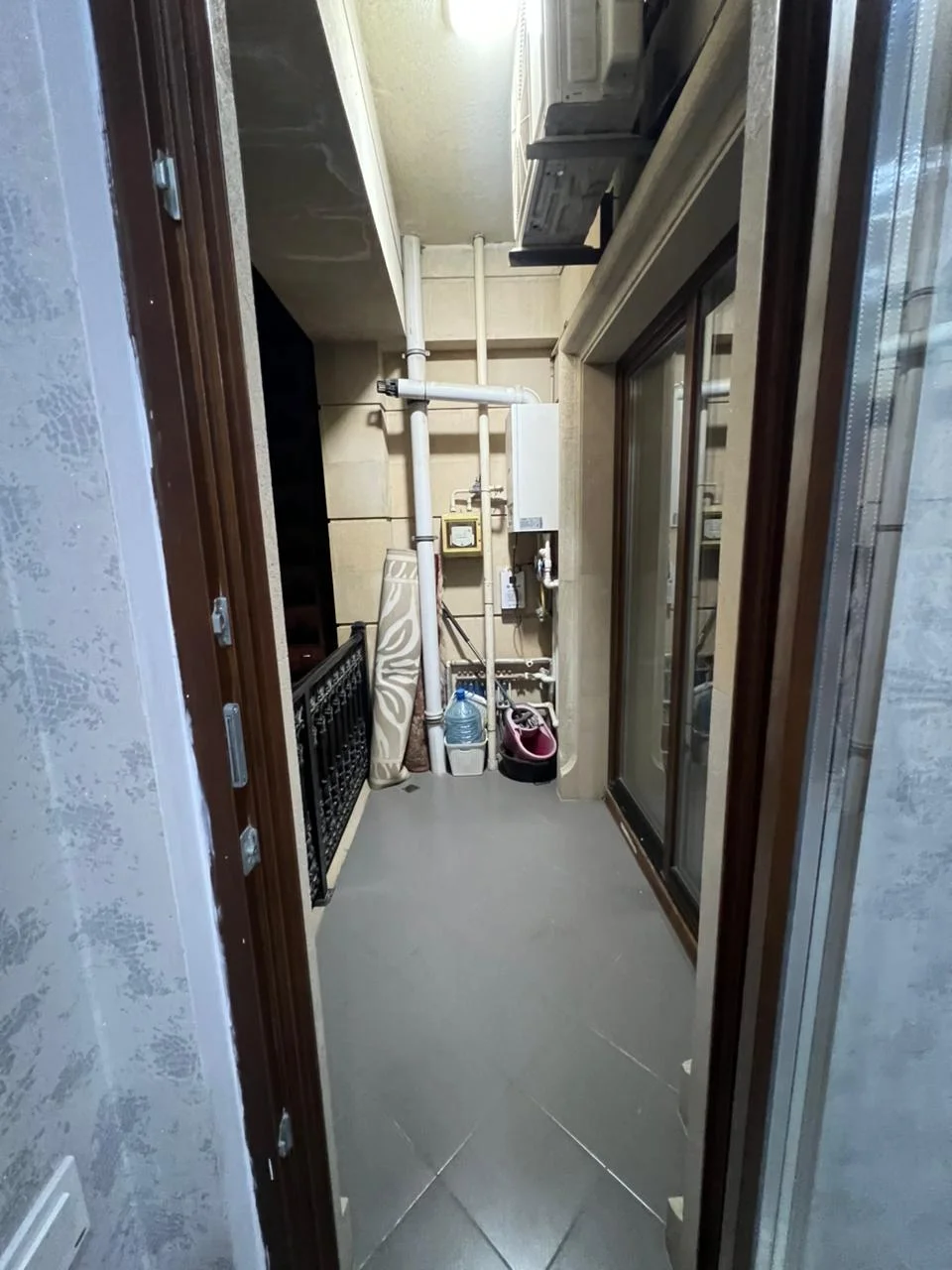 Kirayə 4 otaqlı Mənzil 180 m² Yasamal r. – şəkil 15