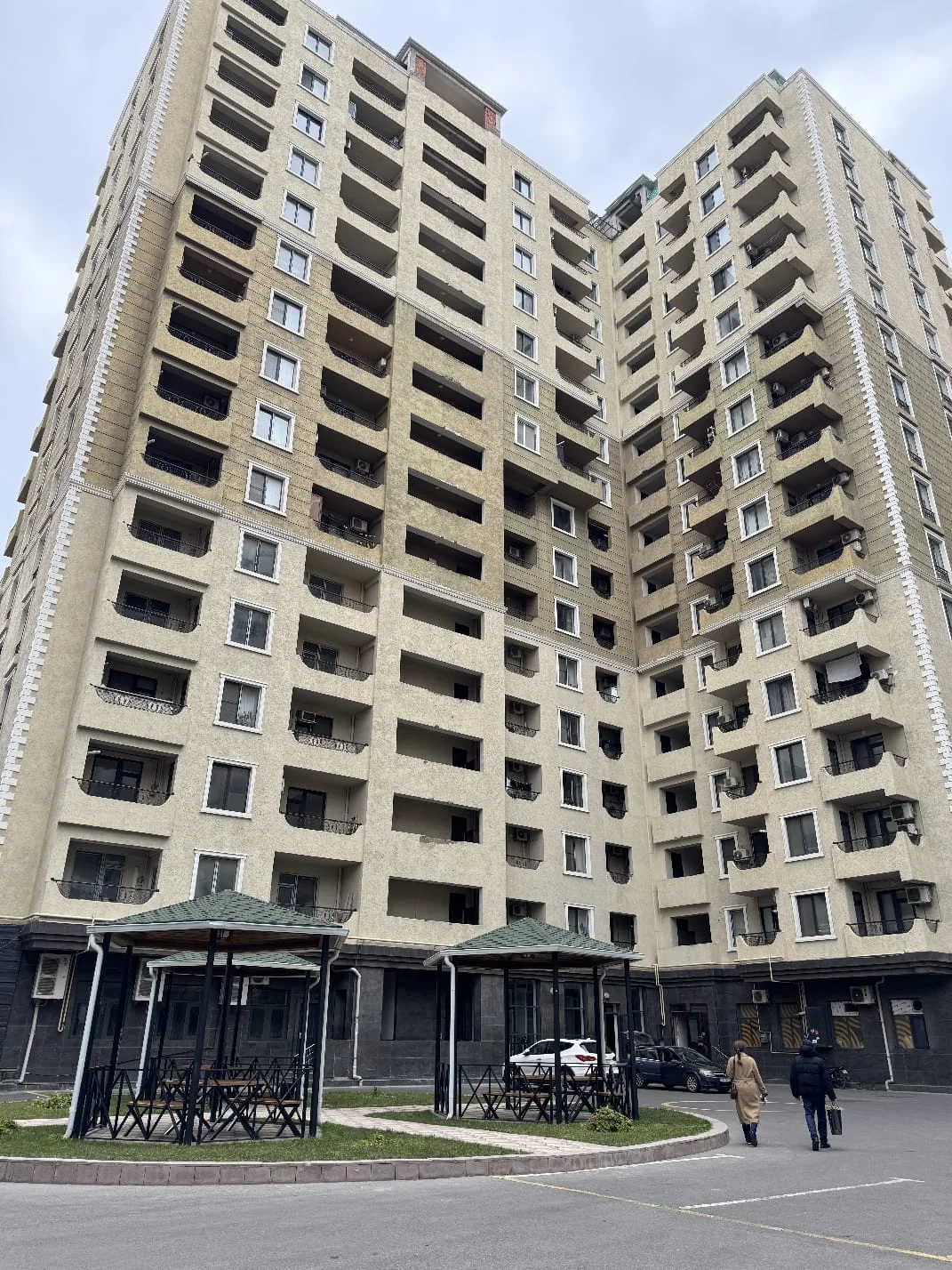 Ağ Şəhər 345000