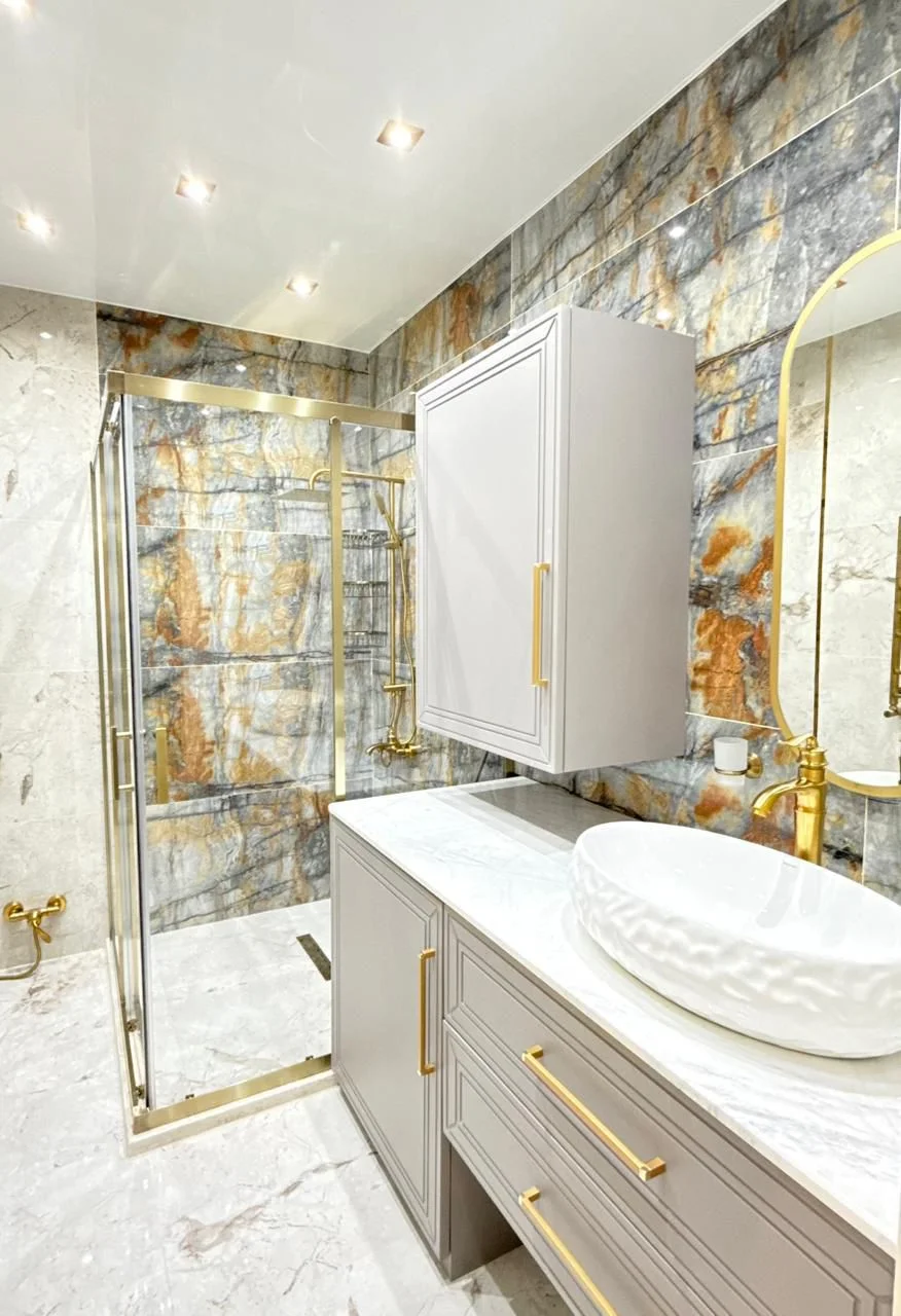 Kirayə 4 otaqlı Mənzil 140 m² Xətai r.