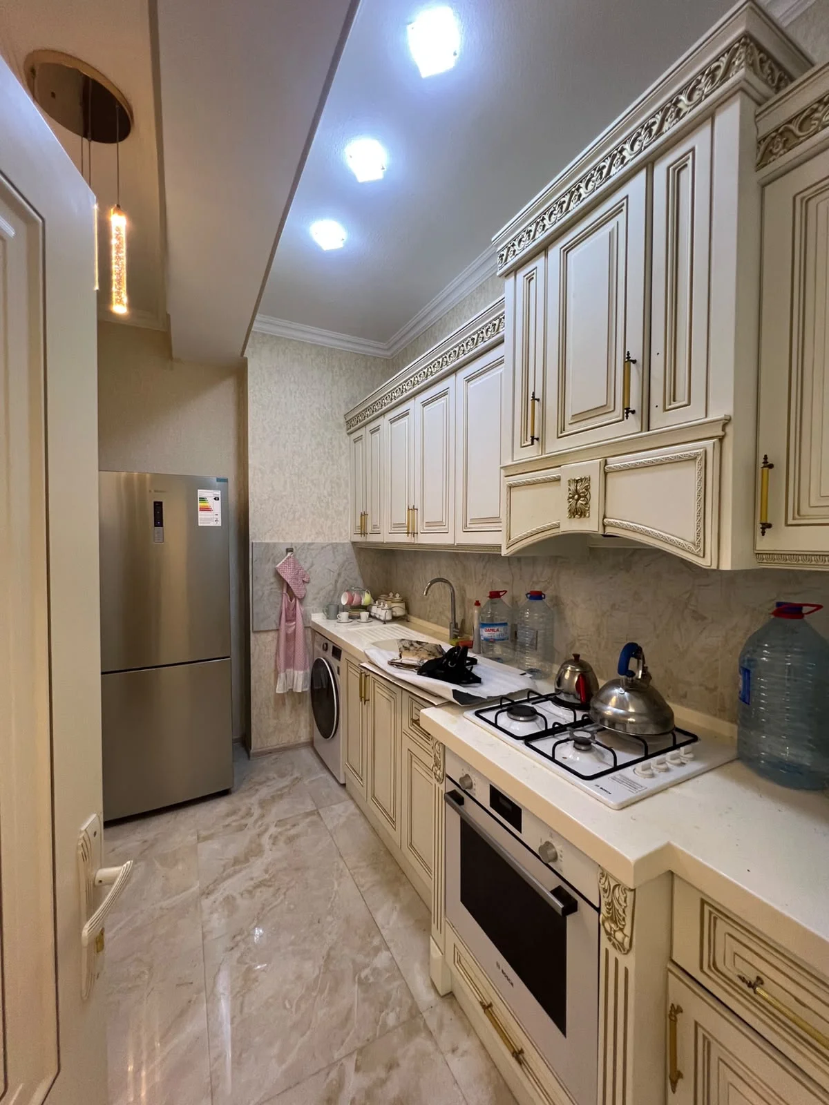 Kirayə 2 otaqlı Mənzil 60 m² Nəsimi r.
