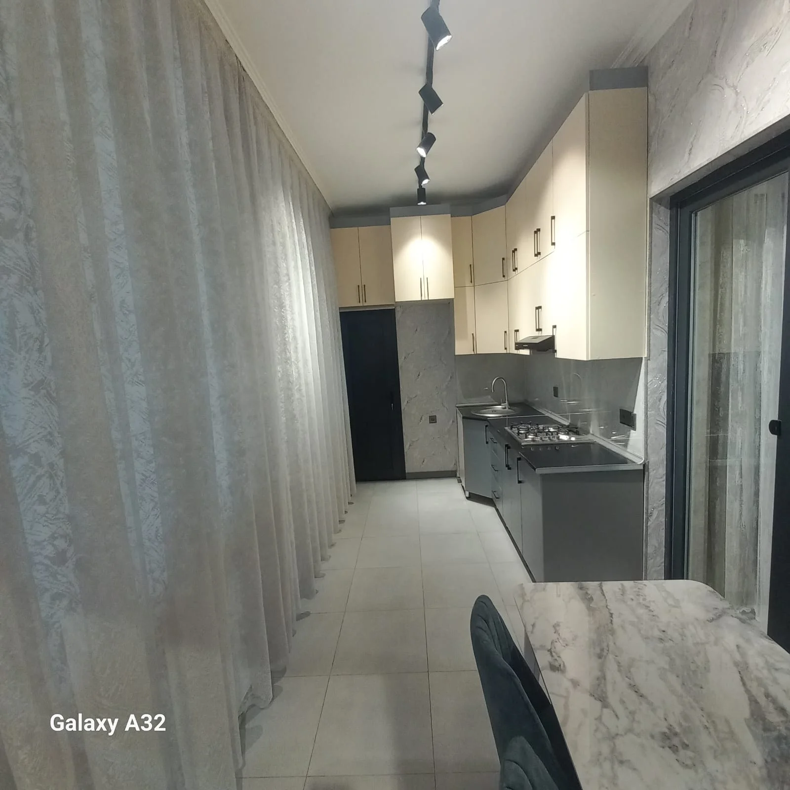 Kirayə 3 otaqlı Mənzil 95 m² Binəqədi r. Avtovağzal m. – şəkil 6