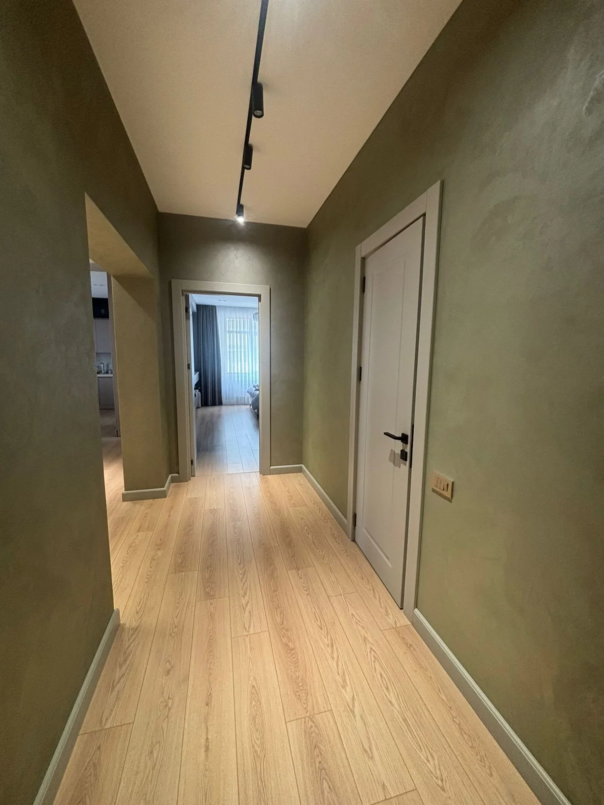 Kirayə 3 otaqlı Mənzil 110 m² Nəsimi r. 28 May m. – şəkil 9