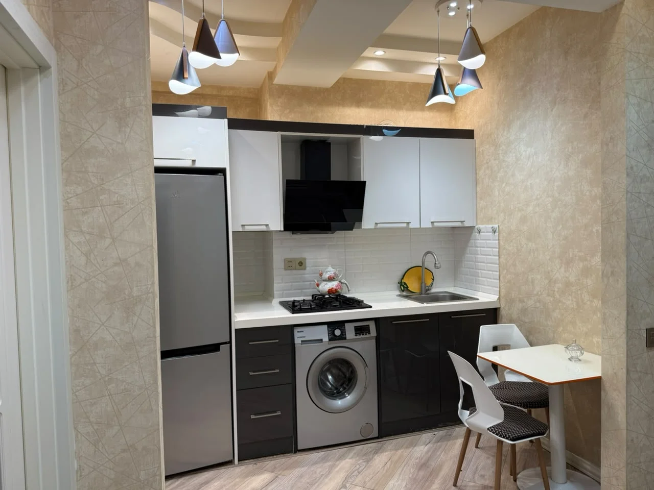 Kirayə 2 otaqlı Mənzil 65 m² Binəqədi r.
