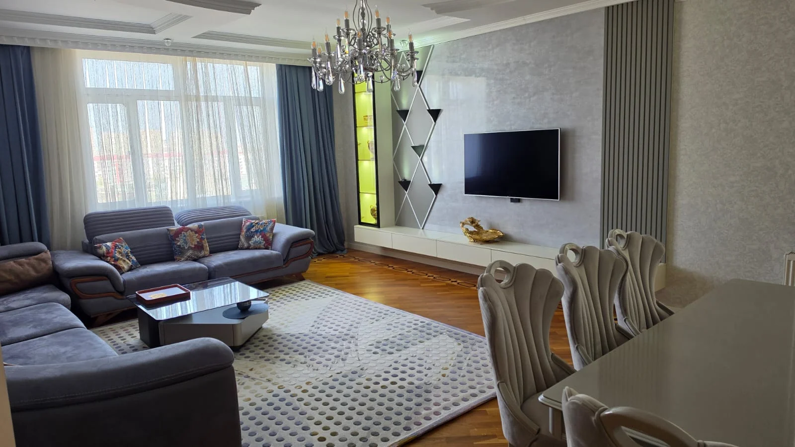 Kirayə 3 otaqlı Mənzil 150 m² Binəqədi r. Azadlıq prospekti m. – şəkil 1
