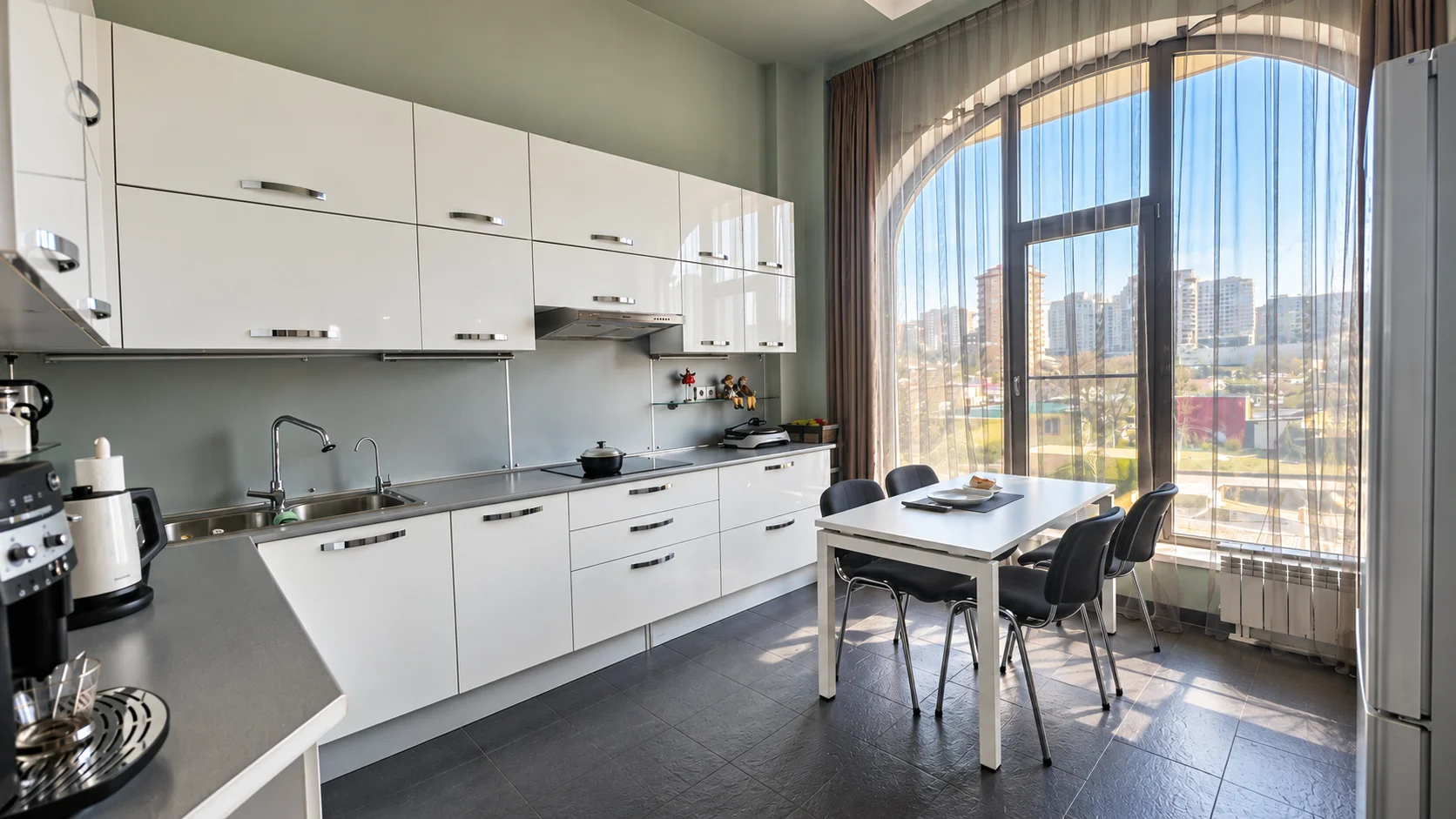 Satılır 4 otaqlı Mənzil 230 m² Nəsimi r. Nizami m. – şəkil 14