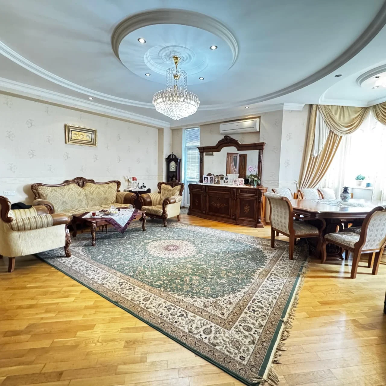 Nerimanovda 3 otaqlı mənzil