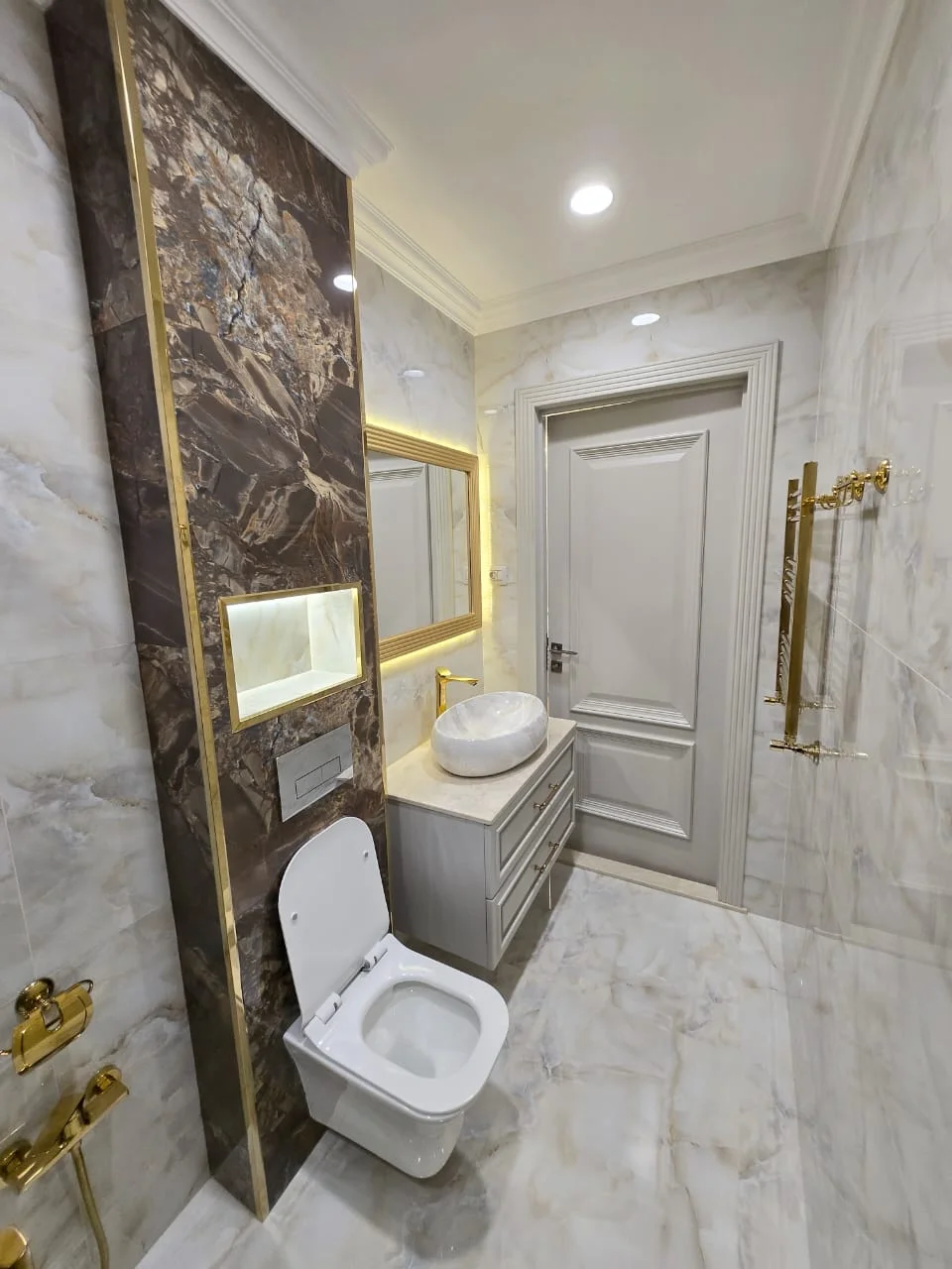 Satılır 4 otaqlı Mənzil 177 m² Nərimanov r. Nərimanov m. – şəkil 16