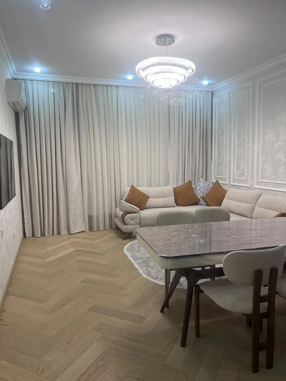 Kirayə 2 otaqlı Mənzil 80 m² Nərimanov r. – şəkil 1