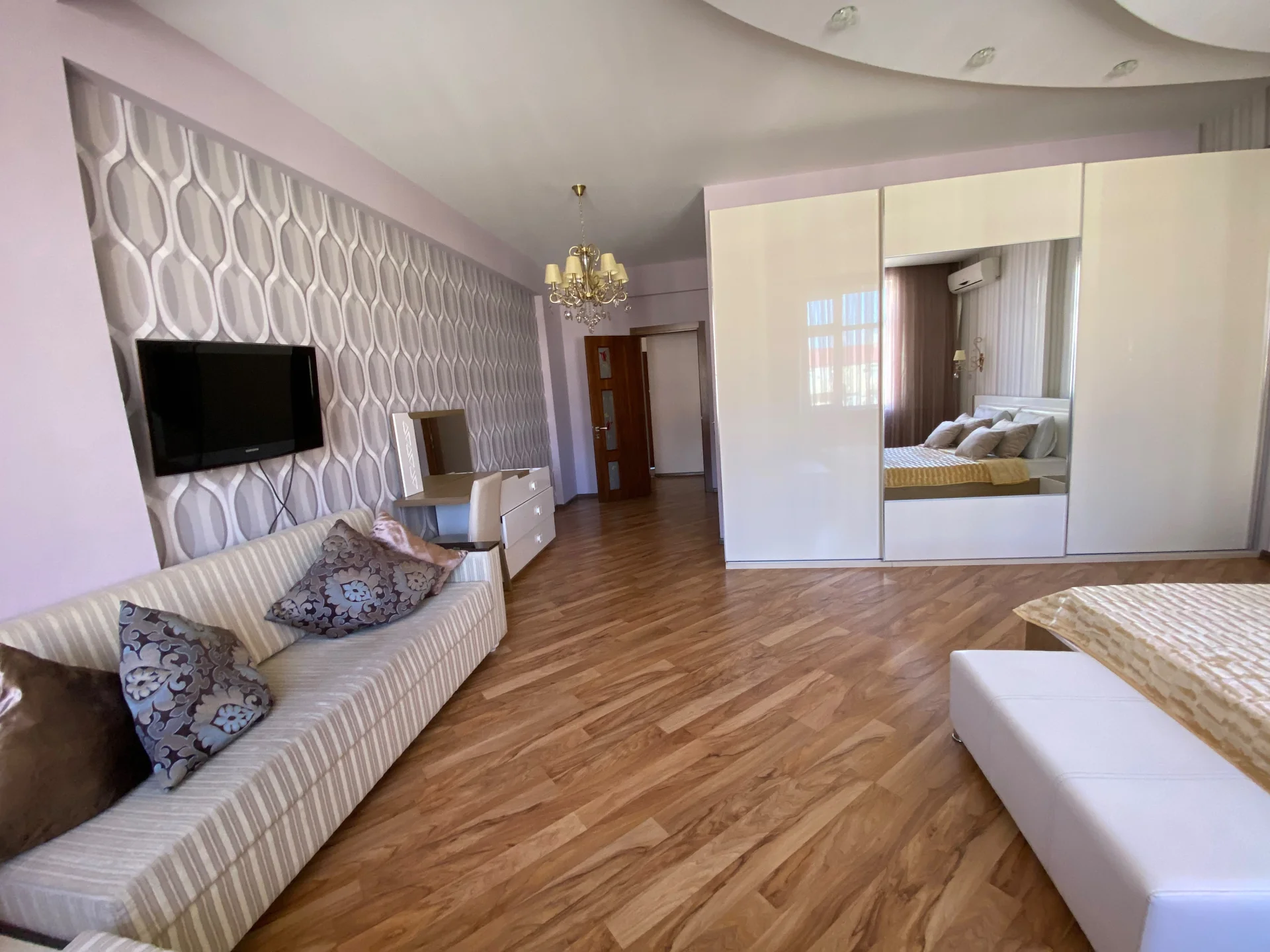 Kirayə 4 otaqlı Mənzil 190 m² Yasamal r. Nizami m. – şəkil 10