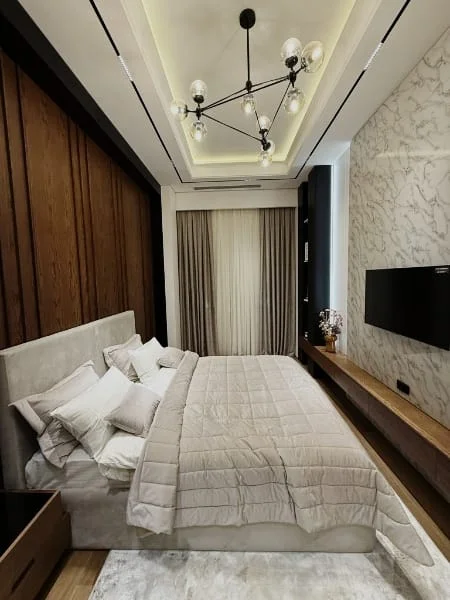 Kirayə 3 otaqlı Mənzil 100 m² Xətai r.