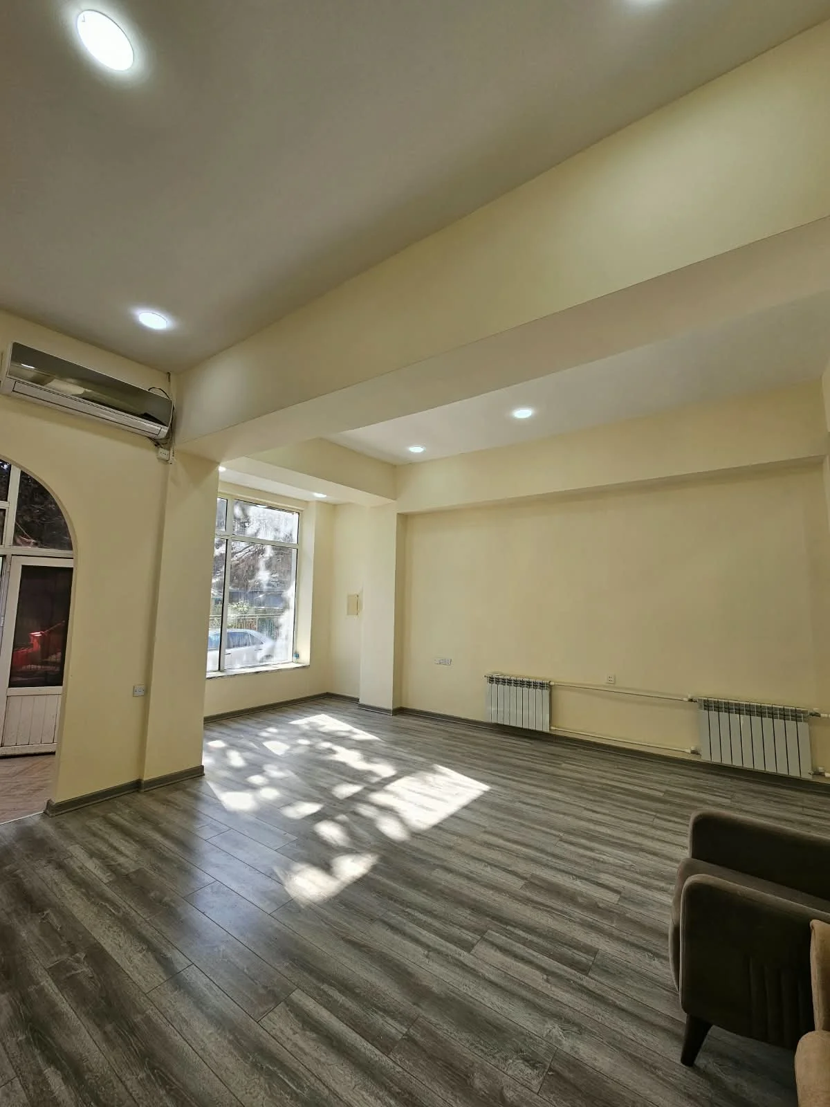 Kirayə Obyekt 110 m² Binəqədi r.