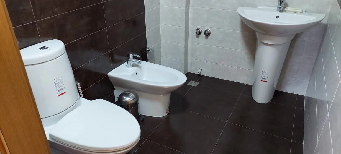 Kirayə 3 otaqlı Mənzil 169 m² Nərimanov r. – şəkil 15