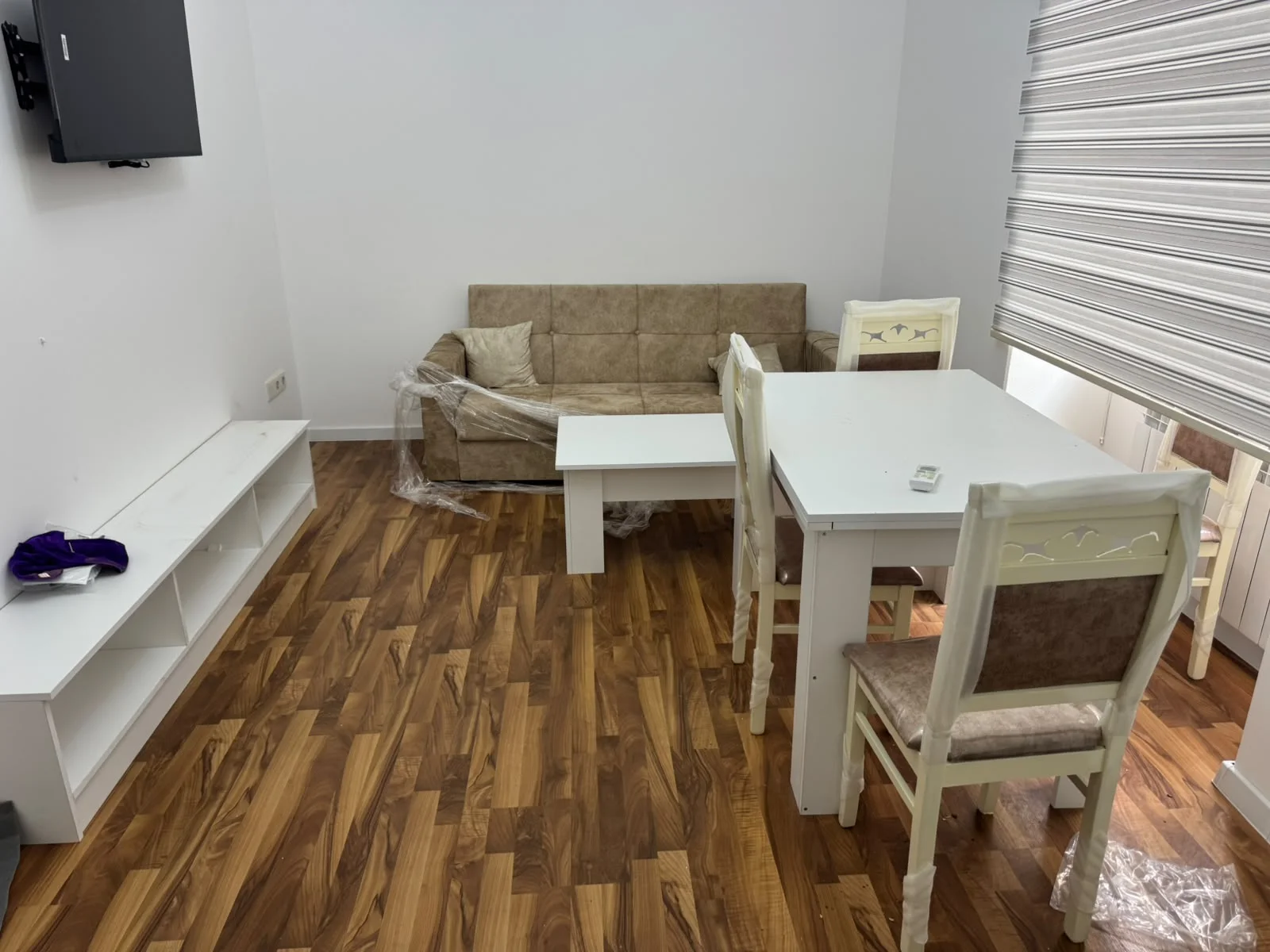 Kirayə 2 otaqlı Mənzil 45 m² Səbail r. Sahil m. – şəkil 3