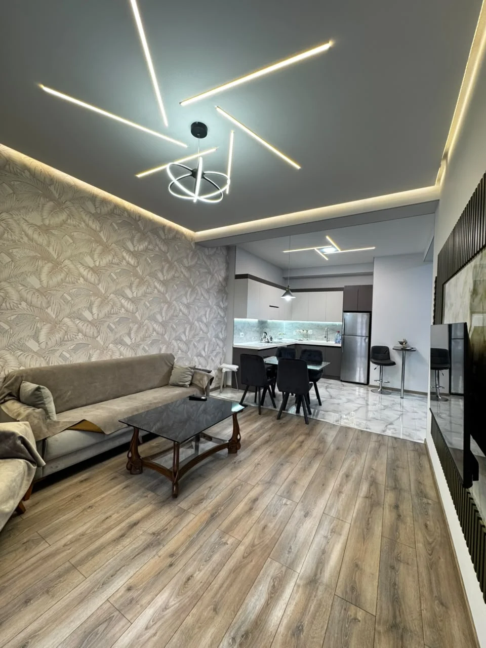 Kirayə 2 otaqlı Mənzil 65 m² Xətai r. Ağ şəhər q. – şəkil 3