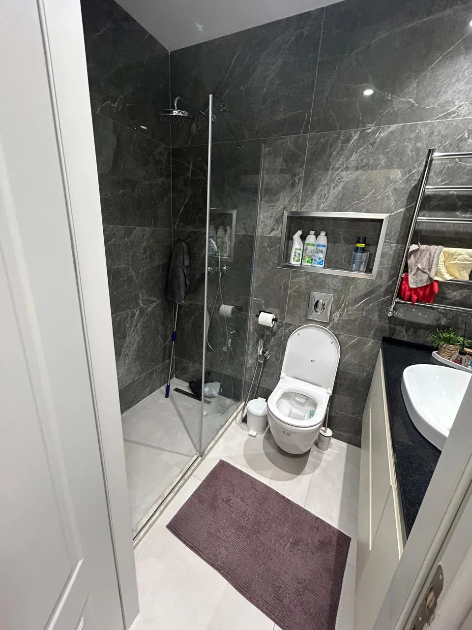 Kirayə 3 otaqlı Mənzil 76 m² Nərimanov r.