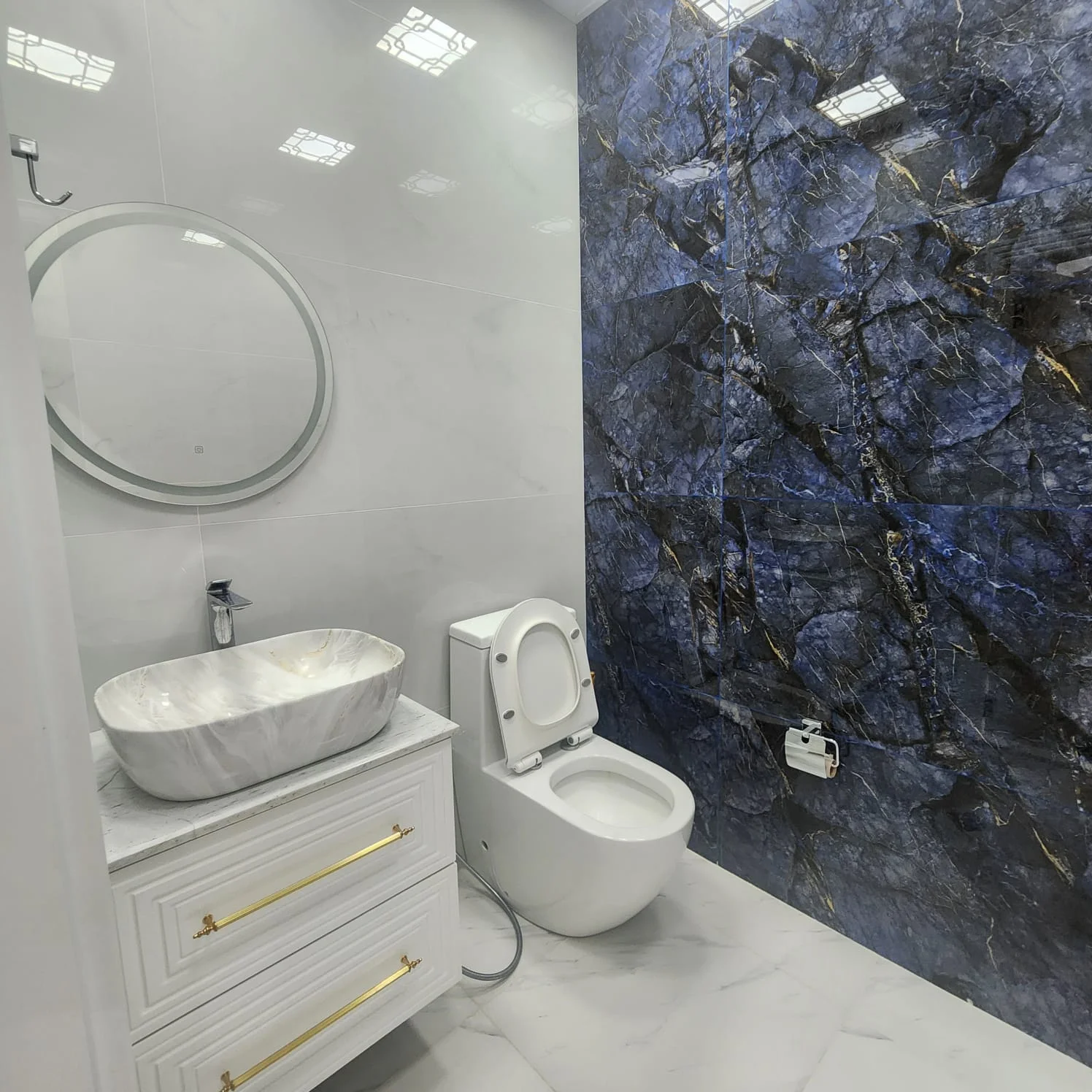 Kirayə 2 otaqlı Mənzil 95 m² Nəsimi r. – şəkil 10