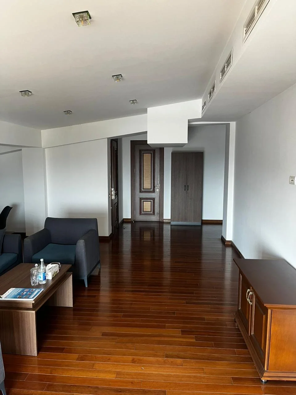 For rent 3-room Office 260 m² Nəsimi dist. 28 May metro – şəkil 8