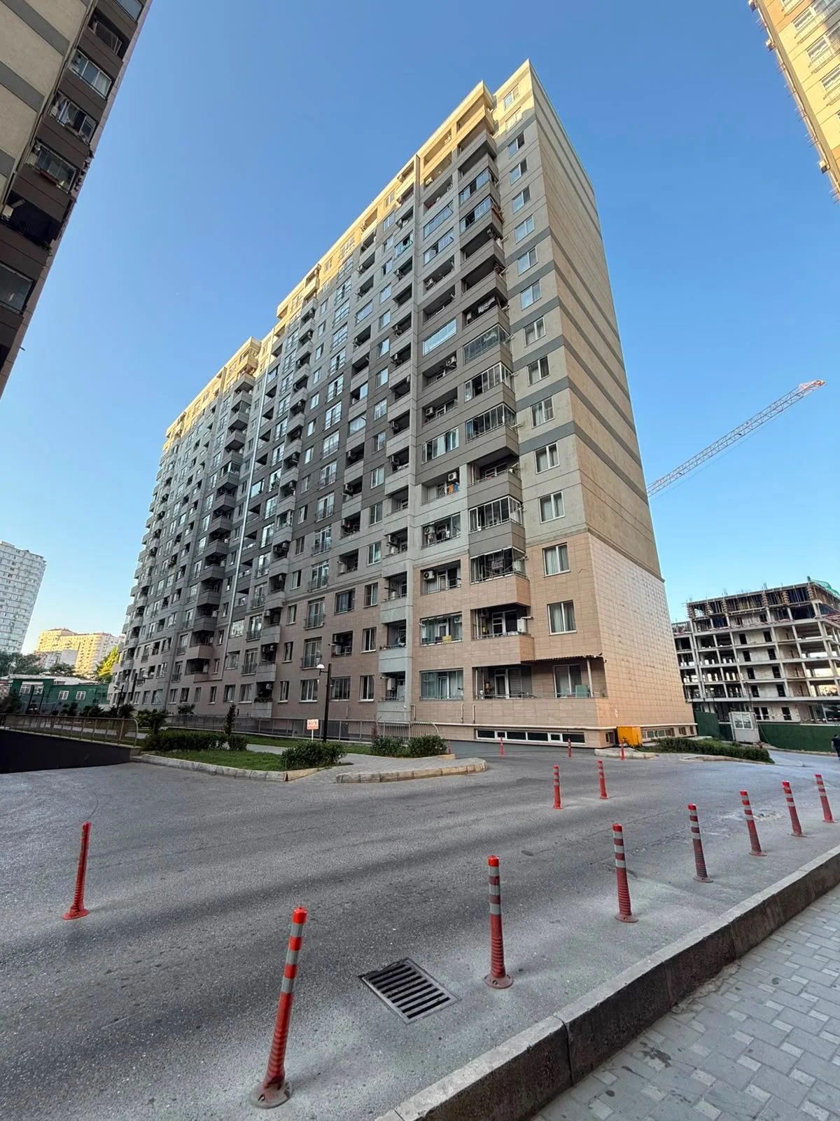 Satılır 3 otaqlı Mənzil 100 m² Yasamal r.
