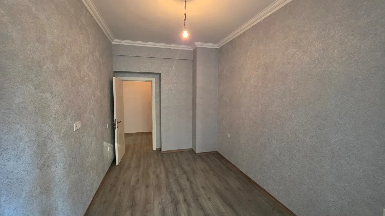 Satılır 3 otaqlı Mənzil 77 m² Yasamal r.