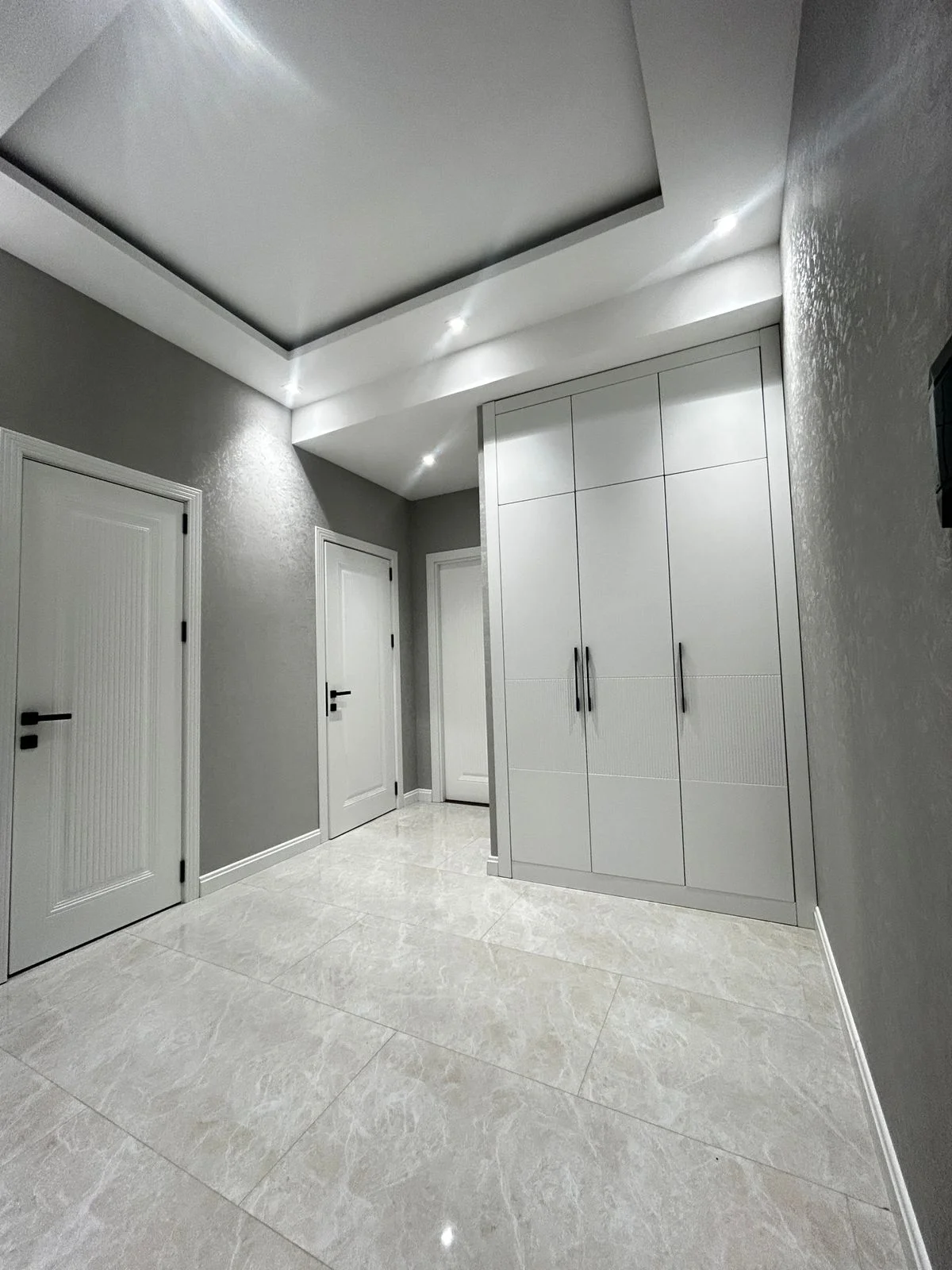 Kirayə 2 otaqlı Mənzil 80 m² Nəsimi r. – şəkil 8